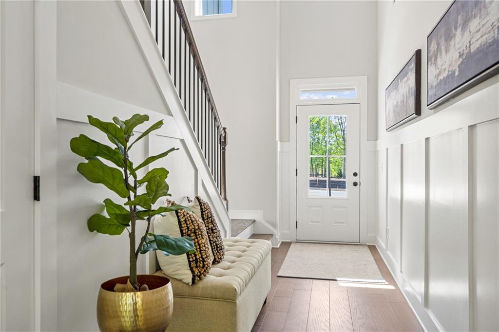 5563 Overview Drive