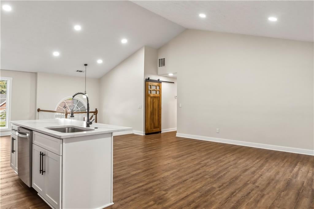 6802 Magnolia Park Drive