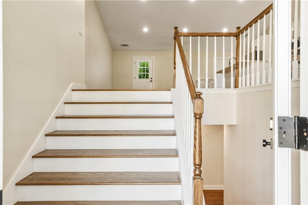 6802 Magnolia Park Drive