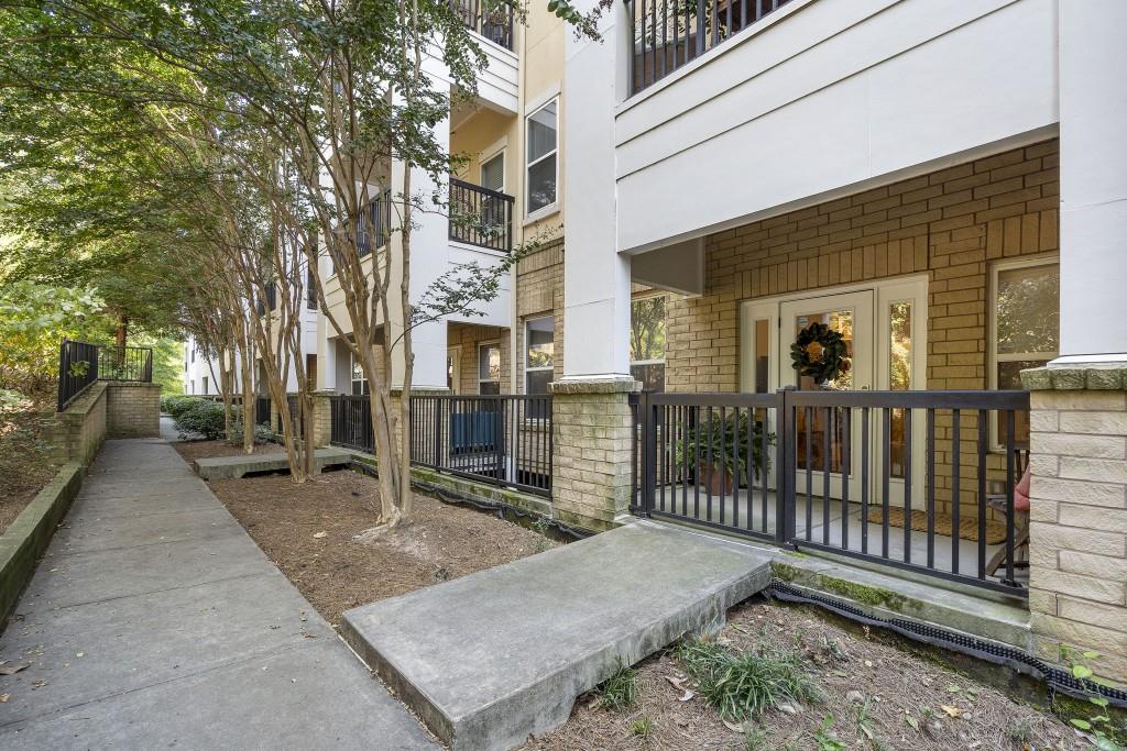 870 Inman Village Parkway NE 212