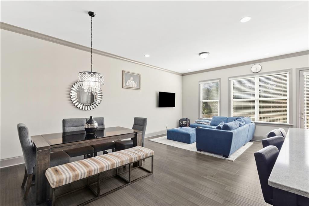 1802 Stephanie Trl NE