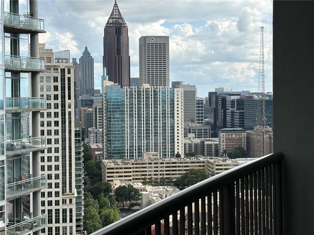 1010 Midtown - Residential
