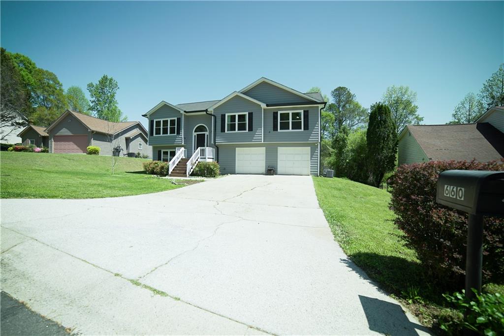 660 Allens Landing Drive, Lawrenceville, Georgia image 2