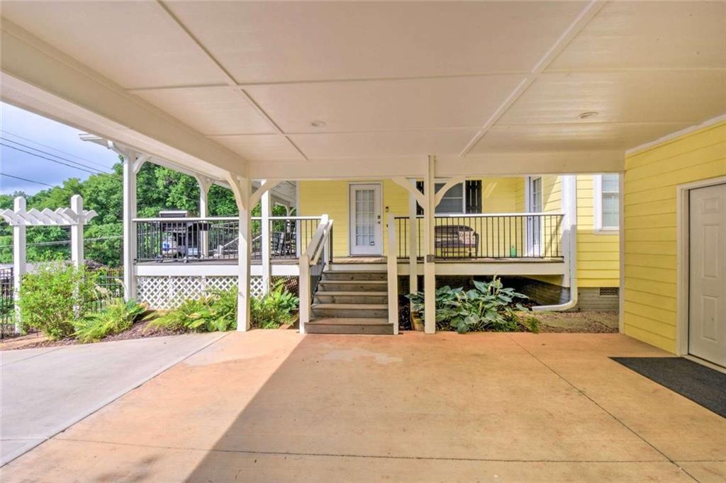 255 S Grove Street, Dahlonega, Georgia image 32
