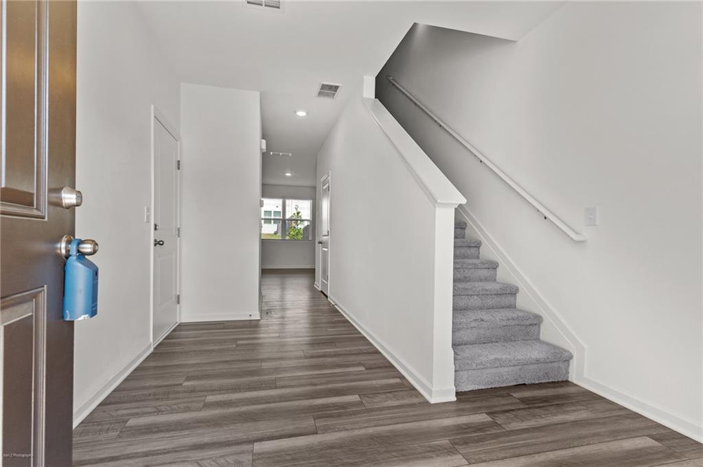 103 Rydal Way