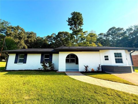 2744 Preston Drive Decatur GA 30034