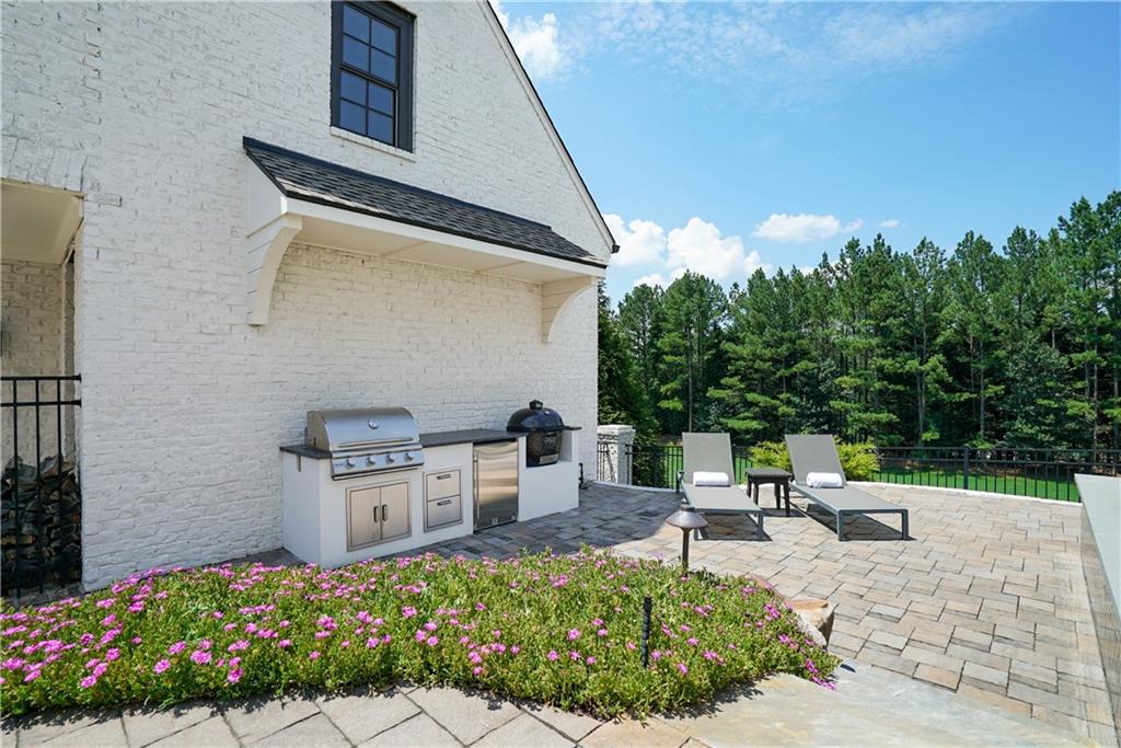 The Manor - Residential