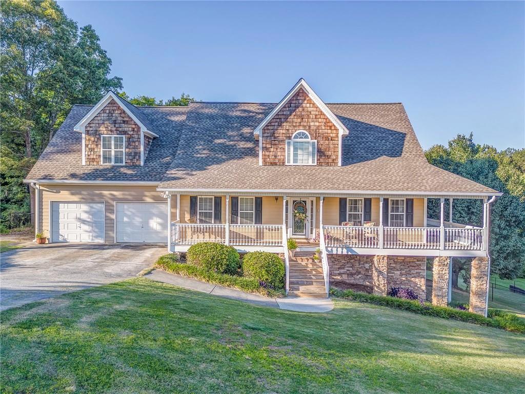 211 Westwood Drive, Calhoun, Georgia image 1