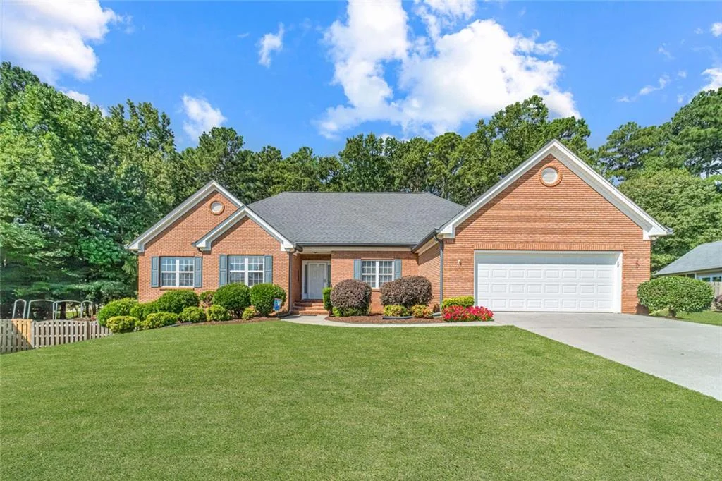 1260 Fountain Cove Lane