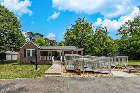 1953 Powder Springs Road SW Marietta GA 30064