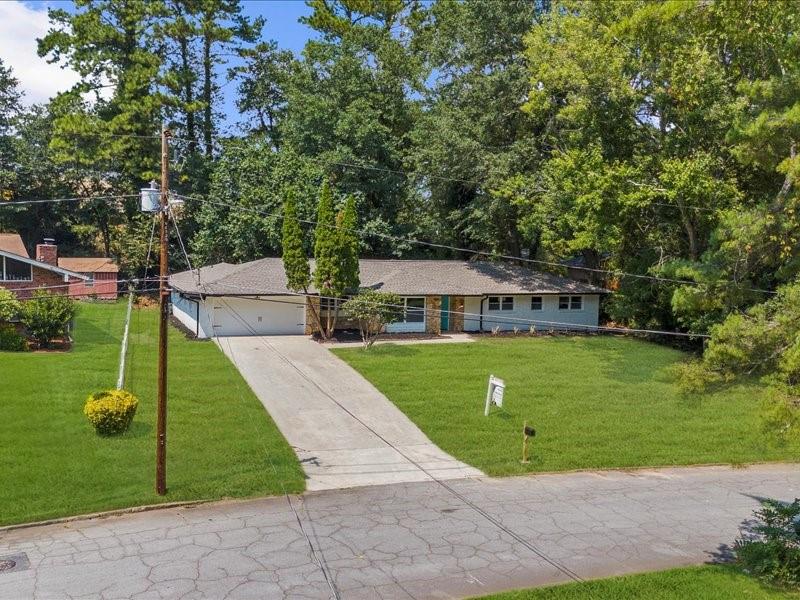 2719 Kings Park Circle