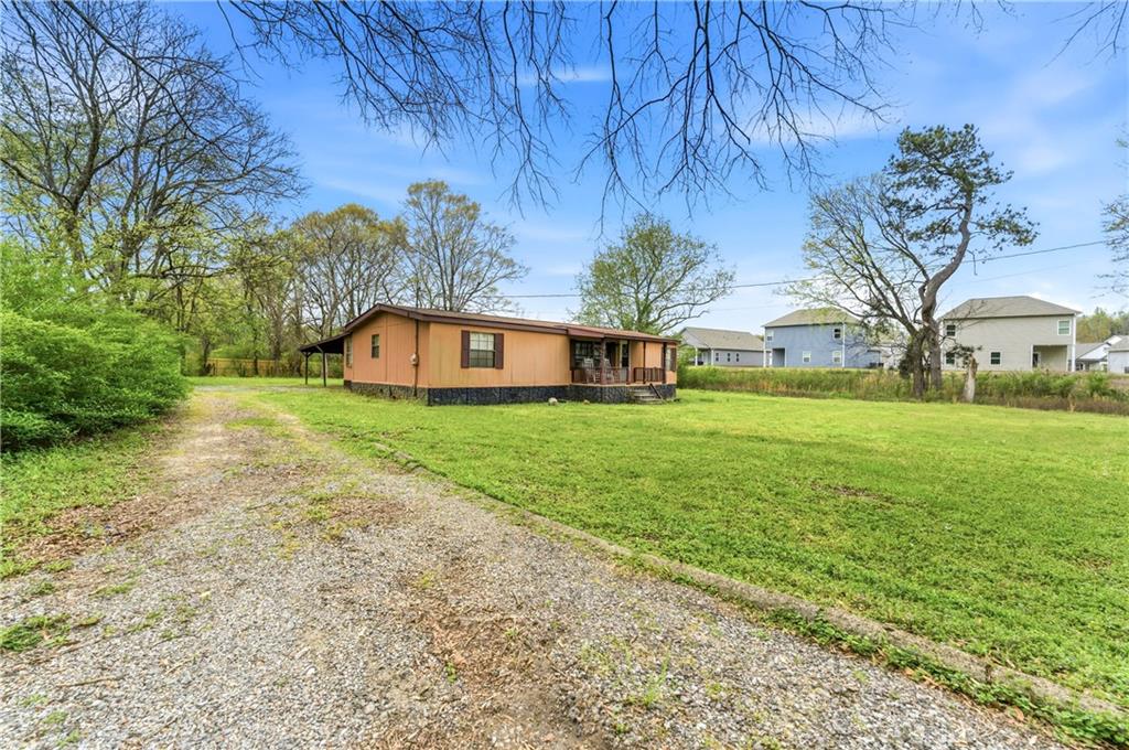 85 Honeysuckle Drive SW
