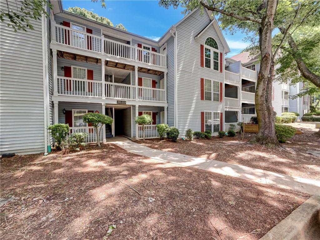 219 Cobblestone Trail