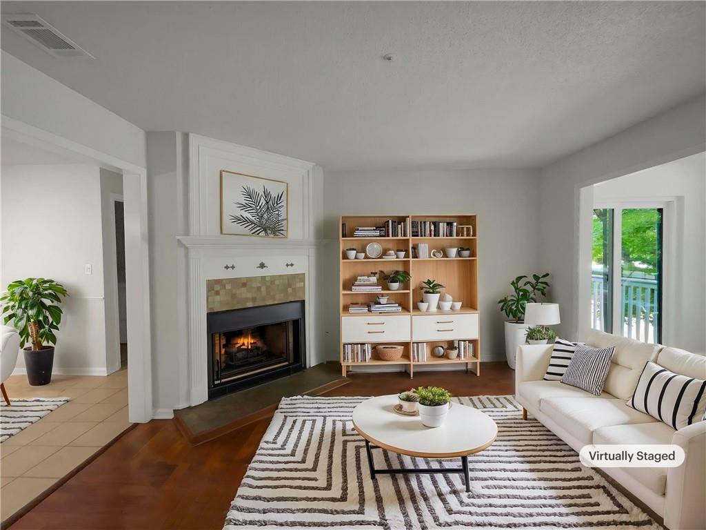 219 Cobblestone Trail
