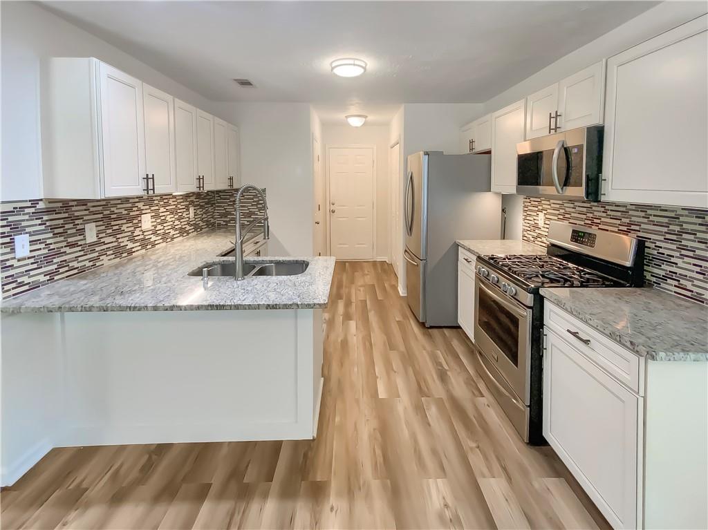 575 Freeman Drive, Covington, Georgia image 6