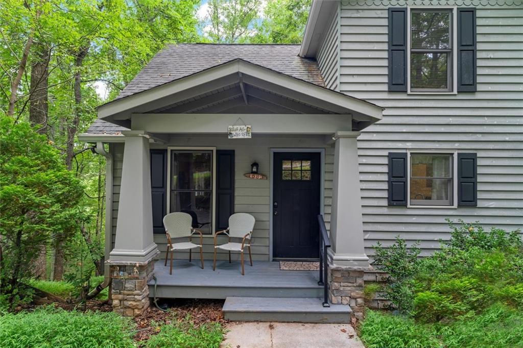 1083 Mountain Oak Road