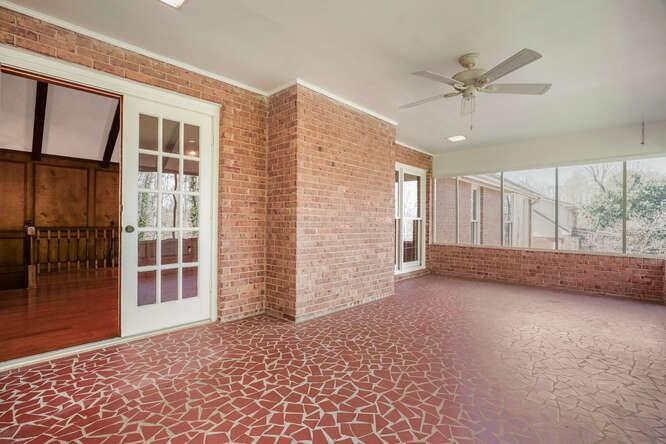 11765 Mountain Laurel Drive, Roswell, Georgia image 10
