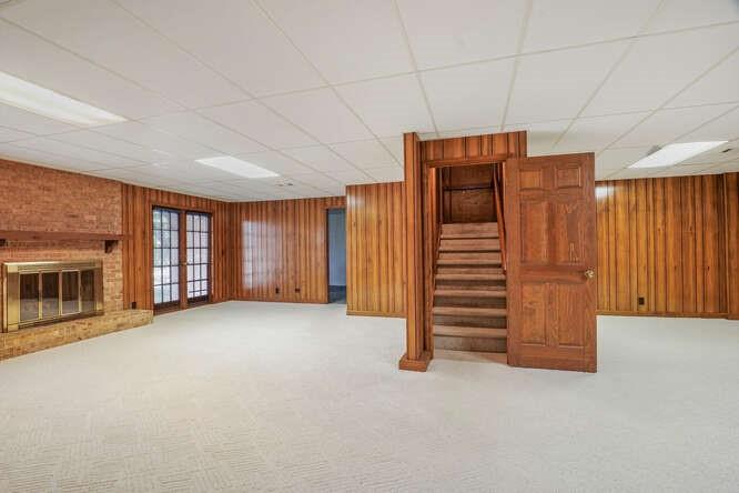 11765 Mountain Laurel Drive, Roswell, Georgia image 31