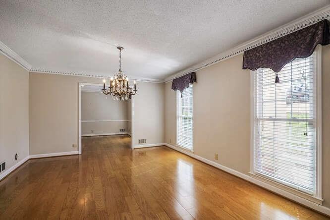 11765 Mountain Laurel Drive, Roswell, Georgia image 15