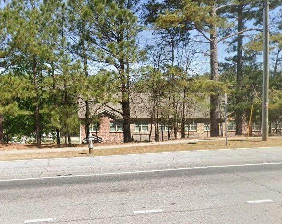 3BD 2.5BA - HIGHLY UPGRADED LVT FLOORING - GRANITE - STAINLESS STEEL APPLIANCES ALONG WITH LOTS OF BUYER INCENTIVES-WASHER DRYER/BLINDS/CEILING FANS+CLOSING COSTS-EASY ACCESS TO I-75 AND I-675-15 MINUTES TO AIRPORT-CLOSE TO SHOPPING/SCHOOL-DESIGN CUSTOMIZATION (CABINETS+GRANITE-CARPET-LVT FLOORING)