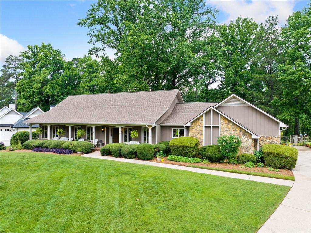 12162 Mountain Laurel Drive
