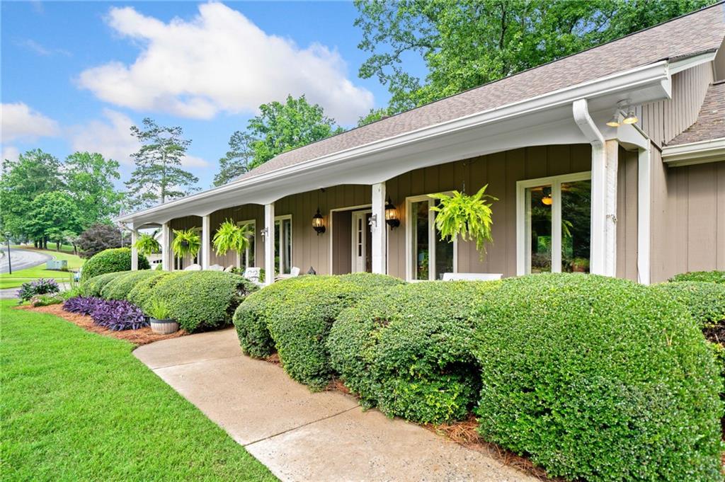12162 Mountain Laurel Drive