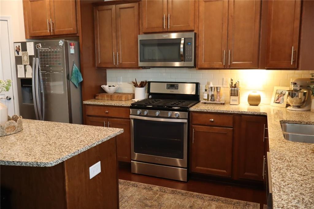 Woodview Enclave - Residential Lease