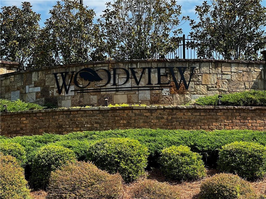 Woodview Enclave - Residential Lease