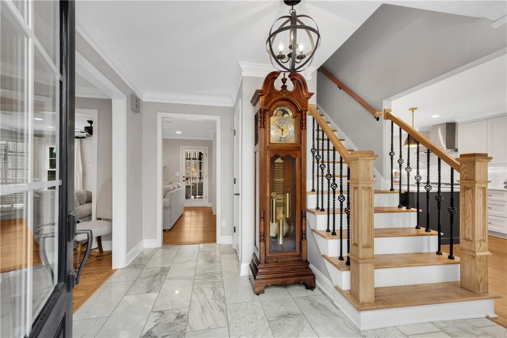 4142 Barberry Drive NE