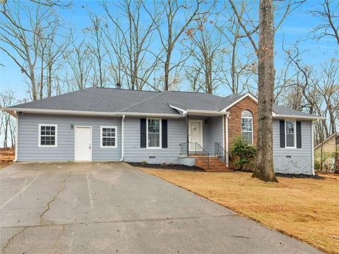 Homes For Sale - 241 Glenloch Court<br/> Stockbridge, GA 30281