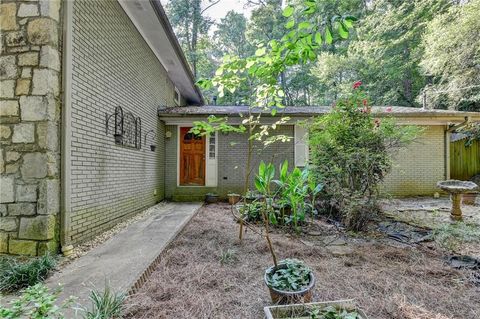 A home in Lilburn