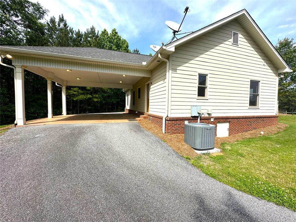 42 Powell Road NW
