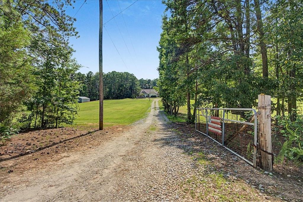 75 N Raburn Road