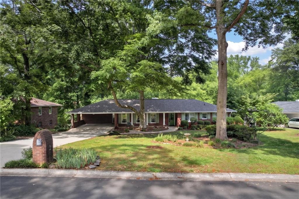 1370 Driftwood Court