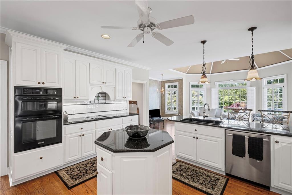6725 Polo Drive, Cumming, Georgia image 12