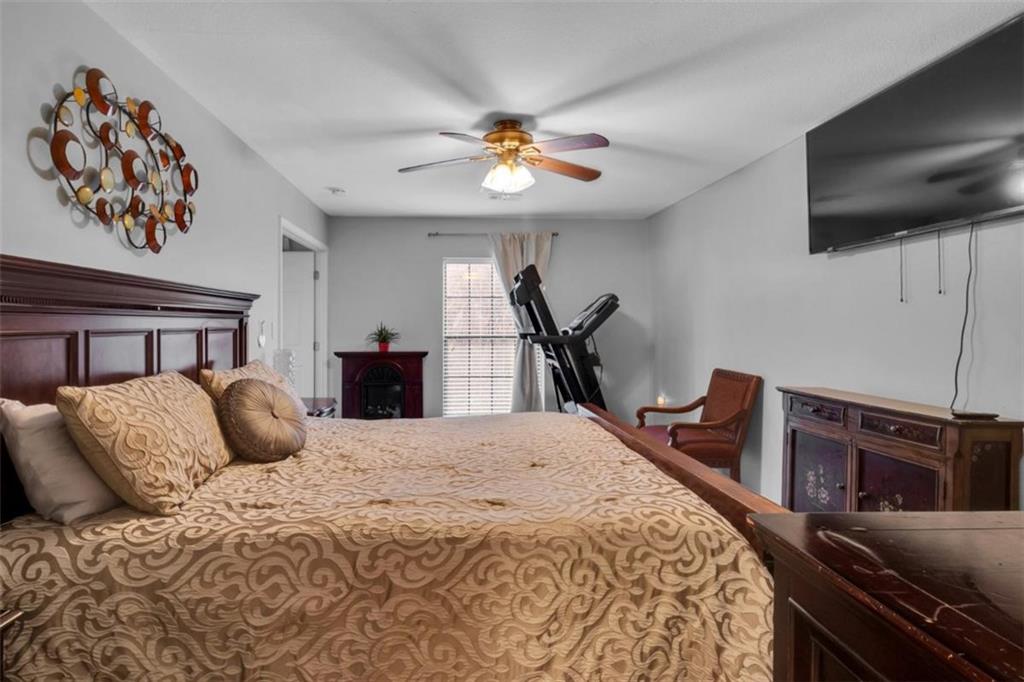 1114 Pine Heights Drive