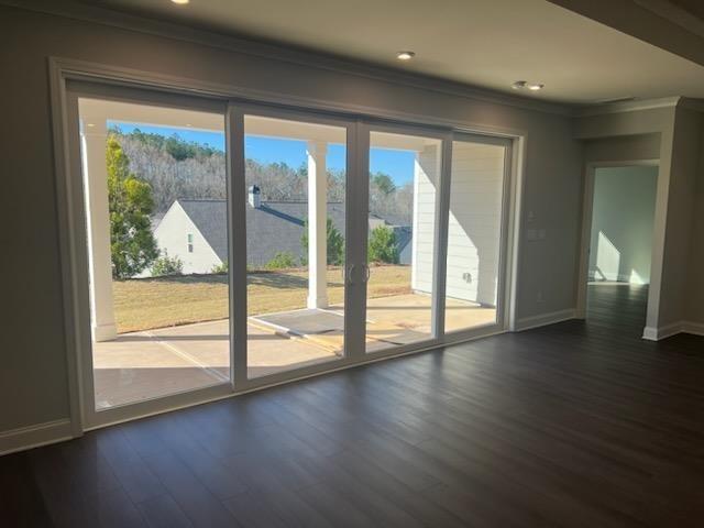 1081 Lake Terrace Bend