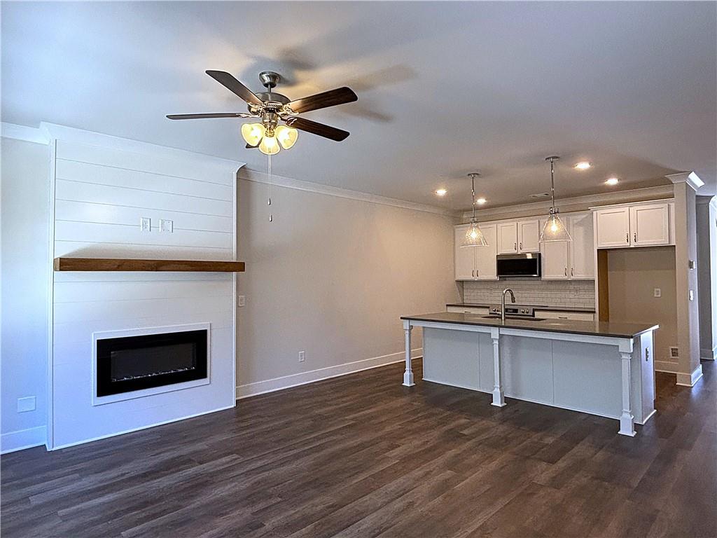 57 Village Court 6