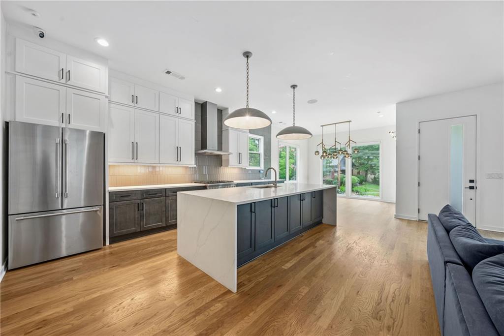 32 Walthall Street NE A