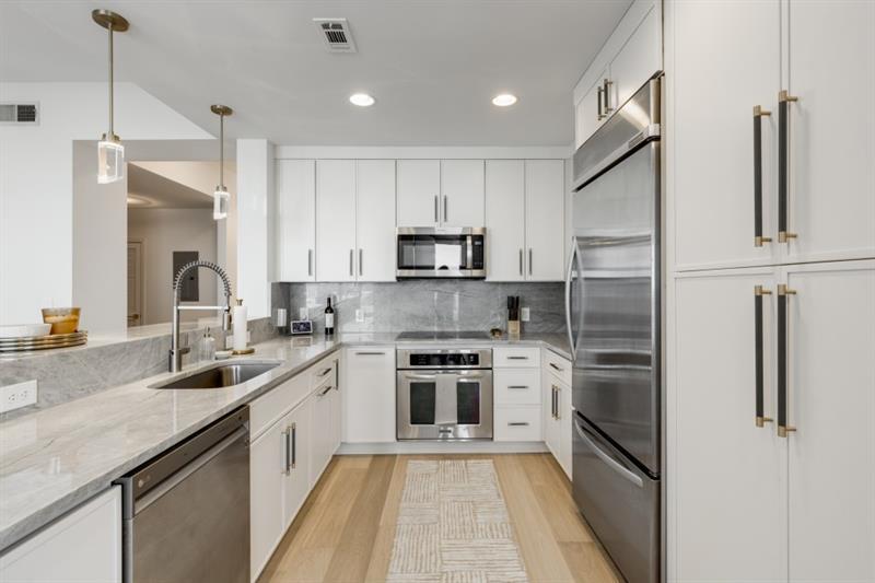 2795 Peachtree Road 1305