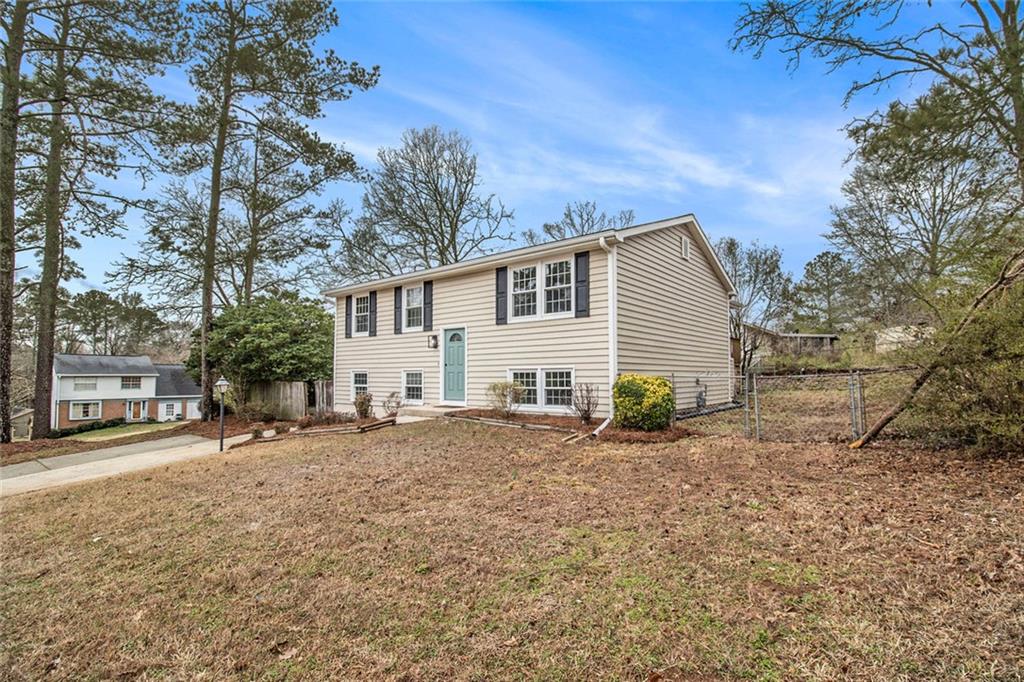 6645 Doublegate Lane, Rex, Georgia image 4