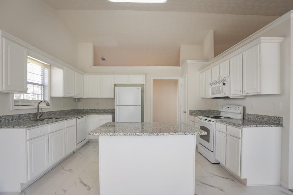 1056 Fern Valley Way, Dacula, Georgia image 3