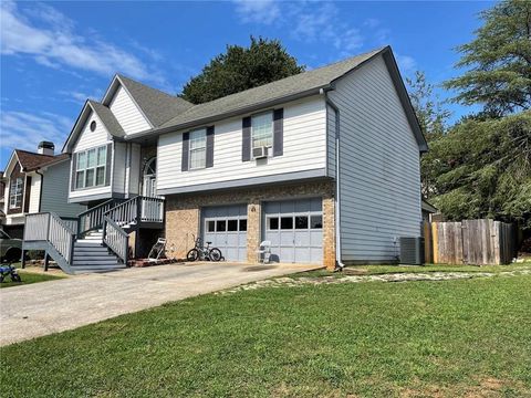 Photo of 4300 WILDRIDGE Drive, Duluth, GA 30096 (MLS # 7638988)