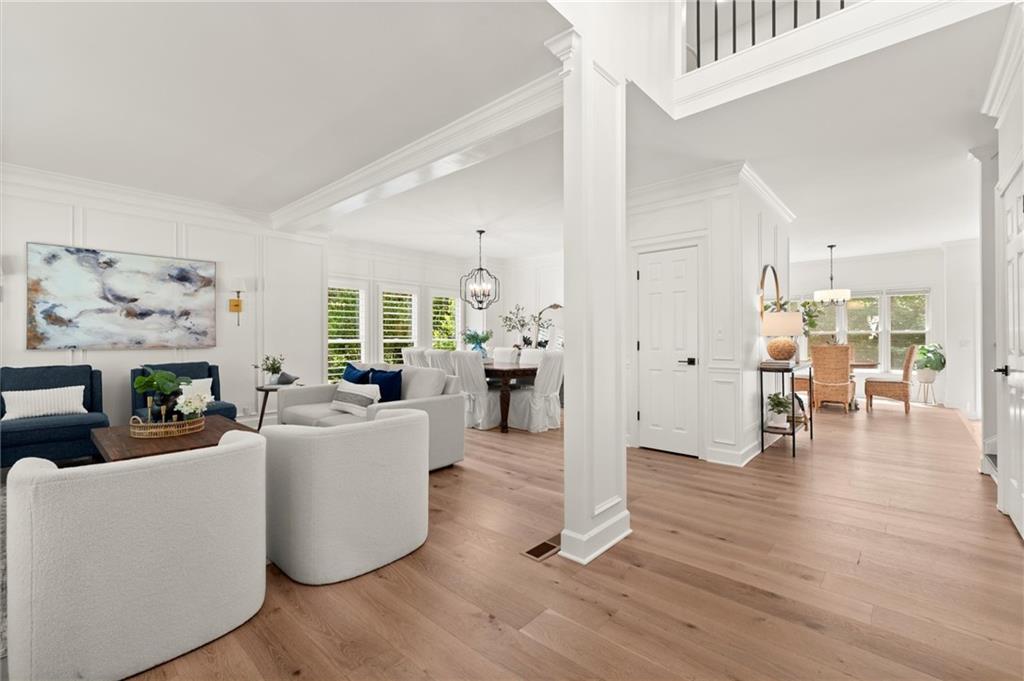 4392 Windsor Oaks Circle