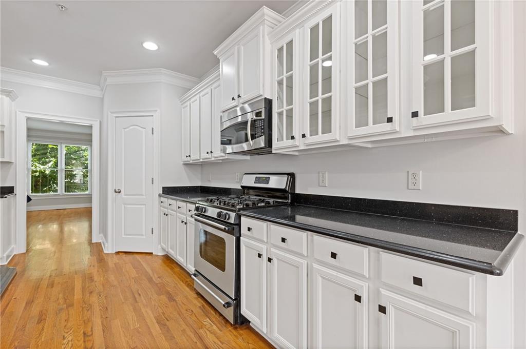 3133 Dunton Street SE