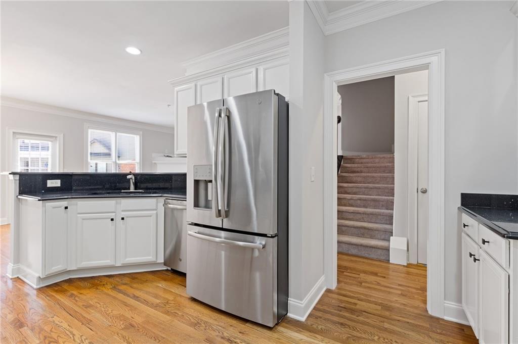 3133 Dunton Street SE