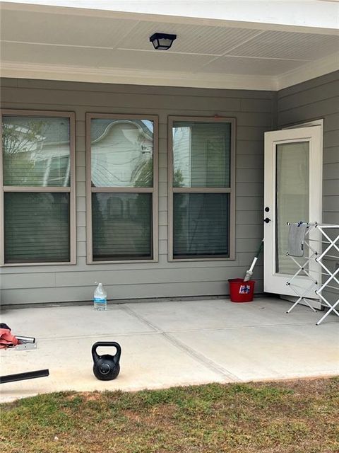 A home in Powder Springs