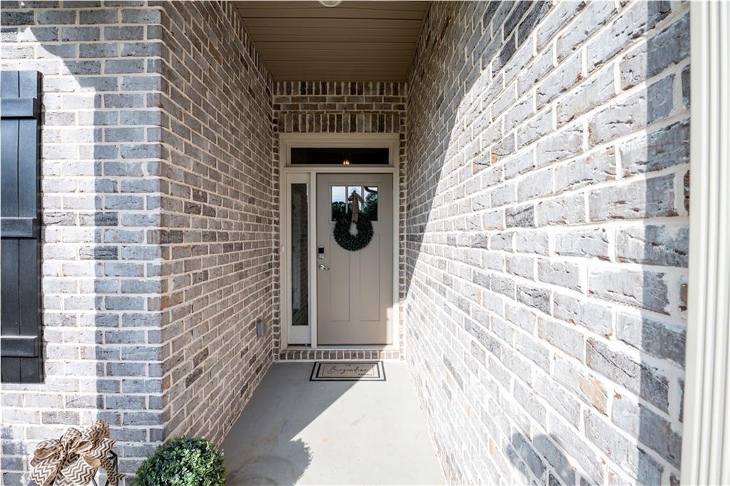 104 Eagle Heights Drive