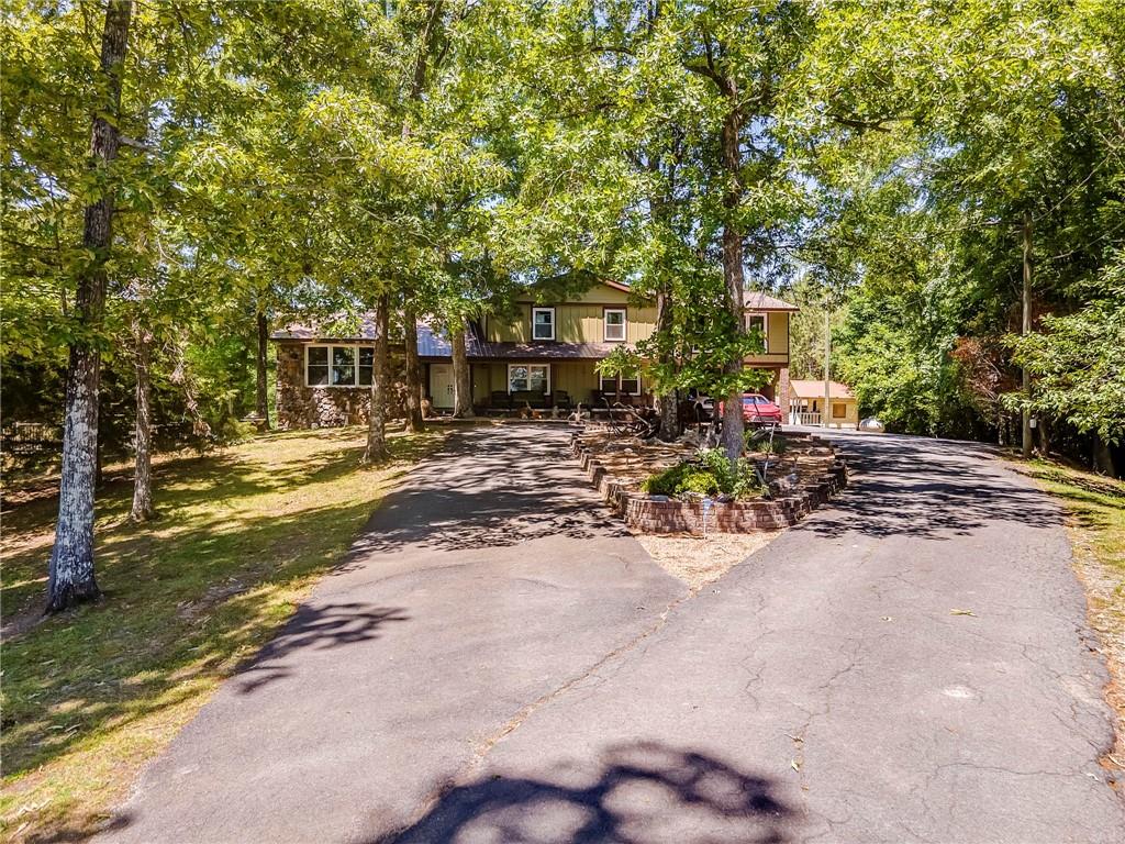 508 Pleasant Hill Road NE