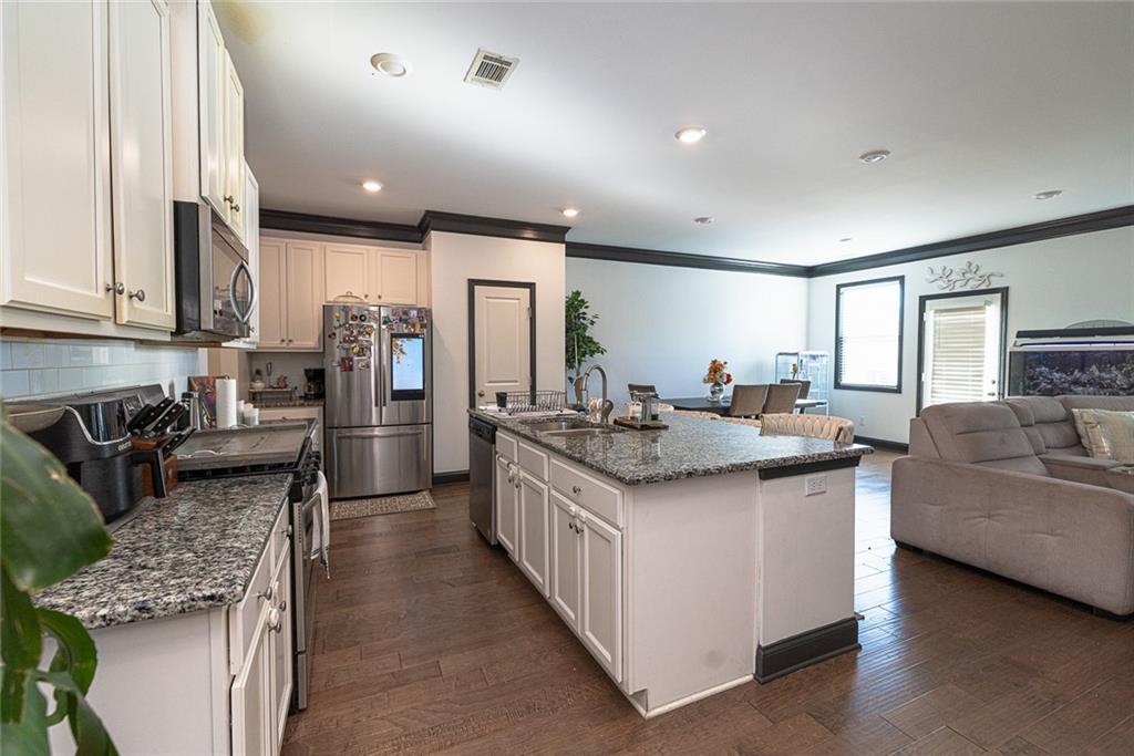 2390 Trelipe Drive